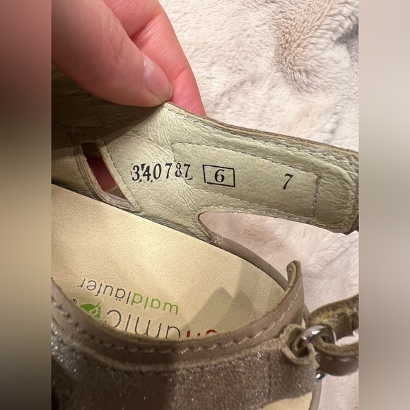 Dynamic Waldläufer Comfort Sandal Women Size 8 US  Gray Taupe Leather Backstrap - Picture 9 of 9